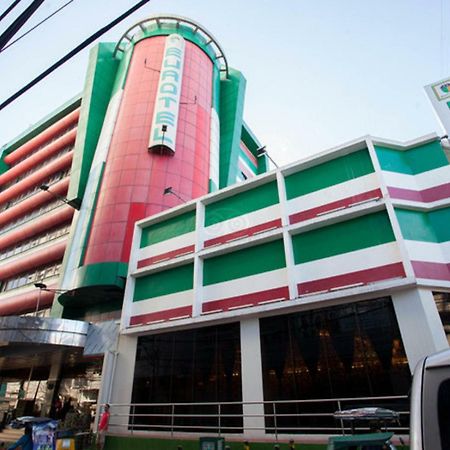 Eurotel North Edsa Quezon City Exteriör bild